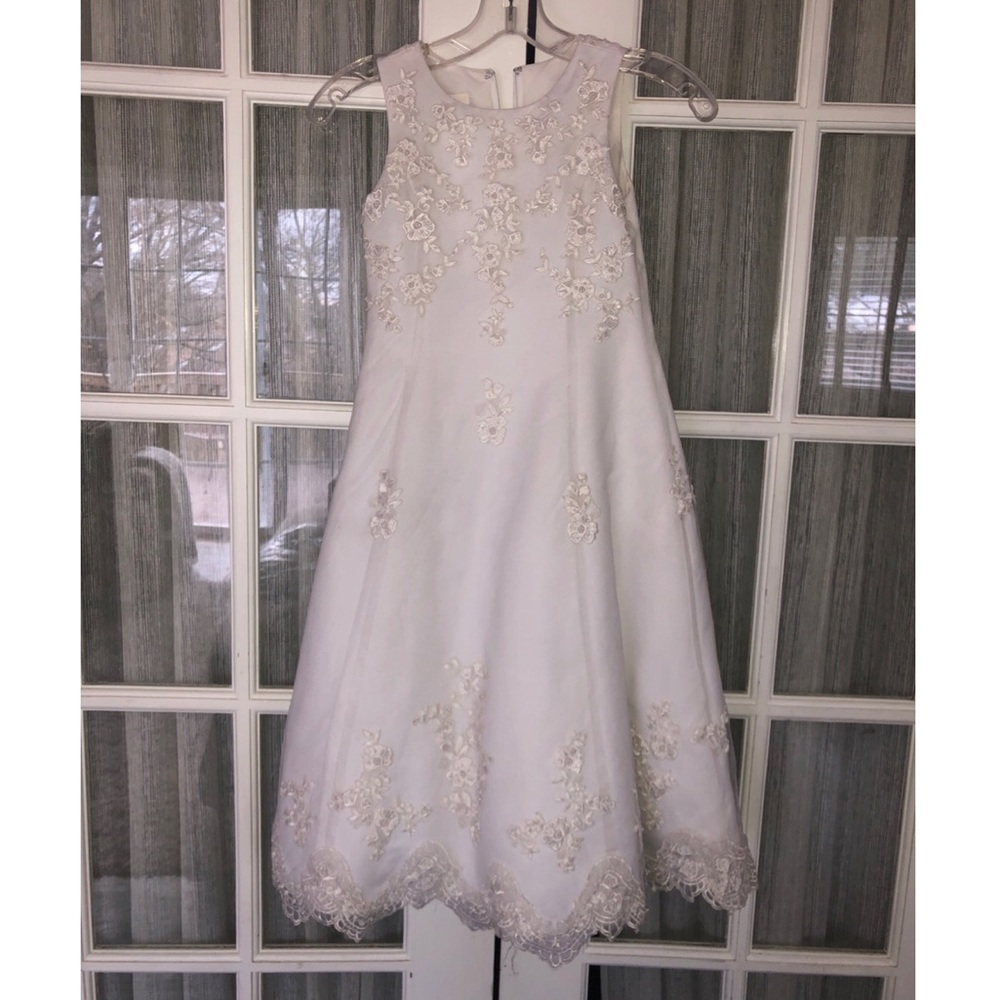 A beautiful communion dress for a young girl